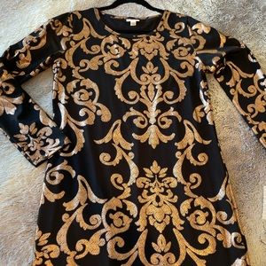 Elegant Lularoe Debbie